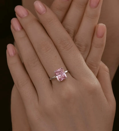 Anillo Solitario con Piedra Rosa Radiante - Plata 925
