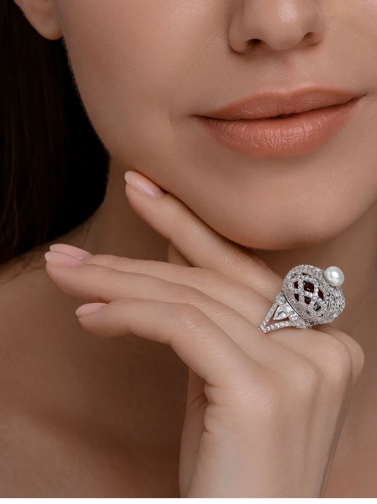 Anillo de Plata 925 con Perla y Diseño Calado