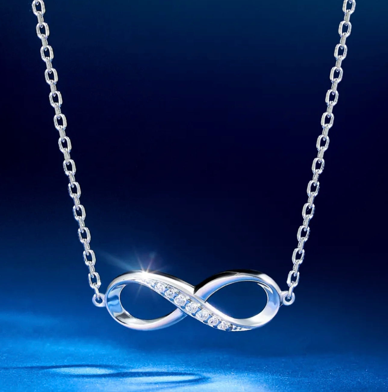 Collar de Plata 925 Infinito con Diamantes