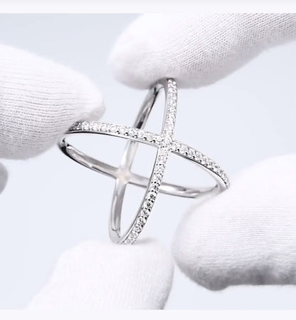 Anillo de Plata 925 Cruz X con Diamantes